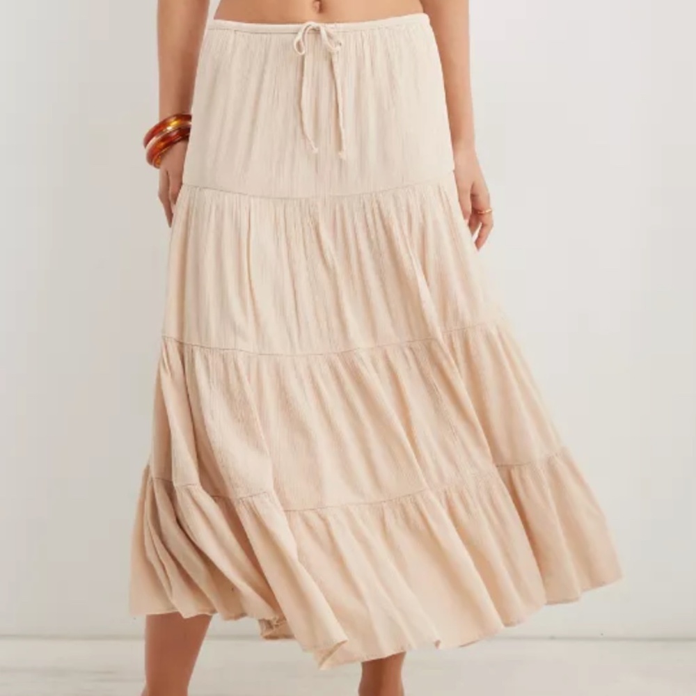 NWOT AERIE TIERED MAXI SKIRT *SOLD OUT ONLINE*